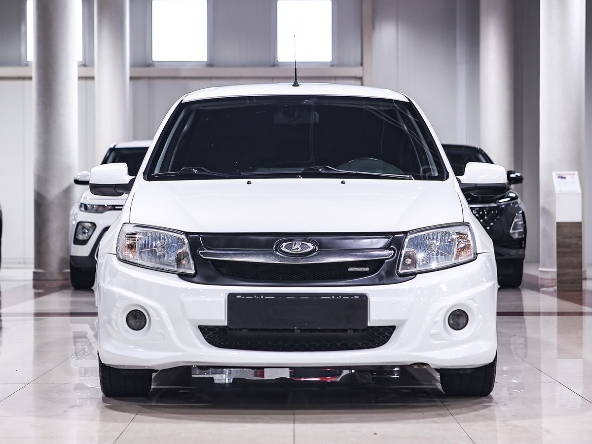 Купить Granta с пробегом