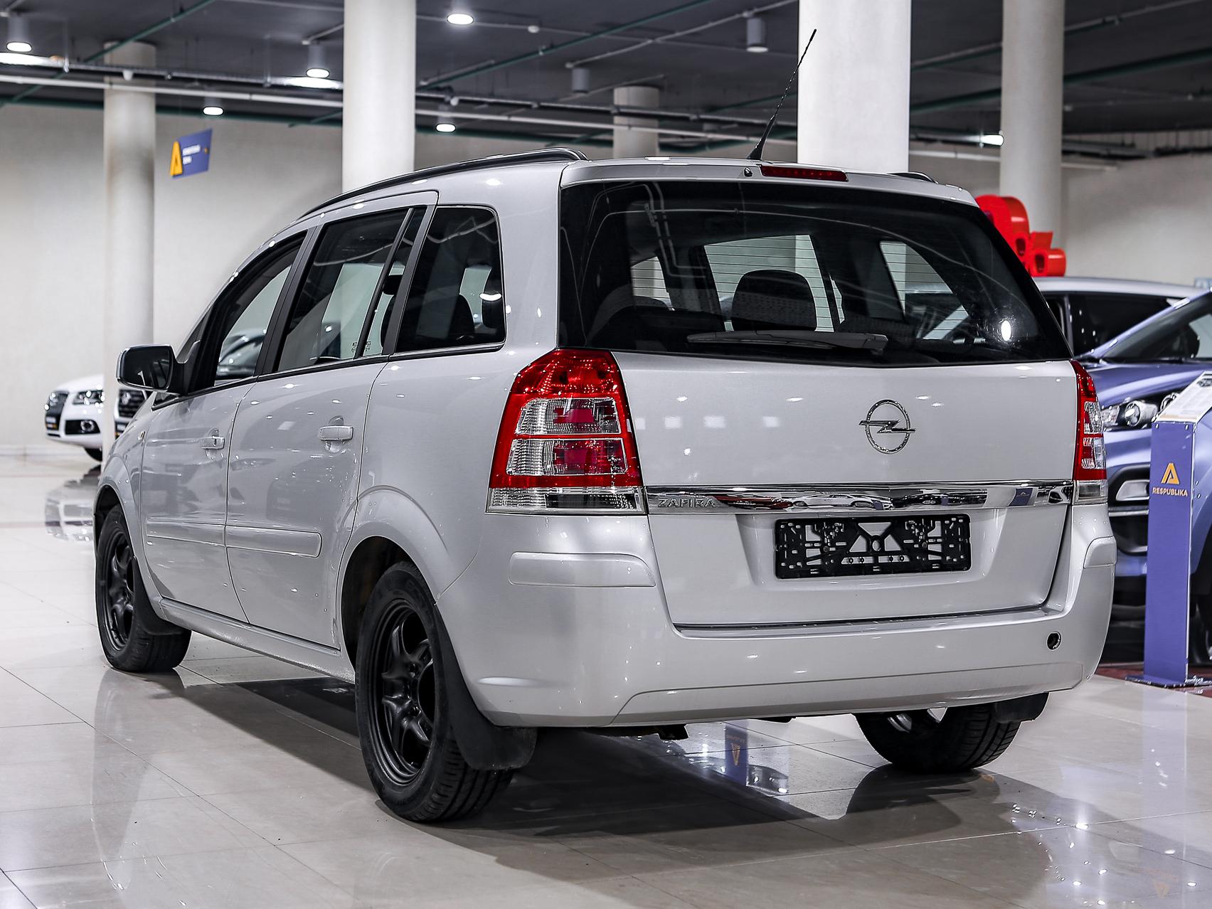 Купить Zafira с пробегом